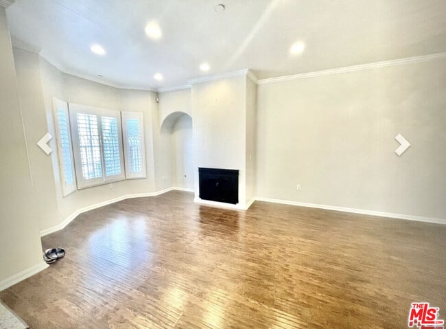 Photo - 909 S Gramercy Pl Condo Unit 4