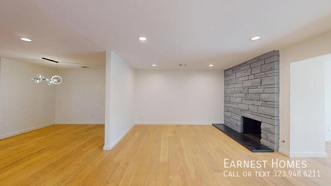 Photo - 8551 Wilbur Ave