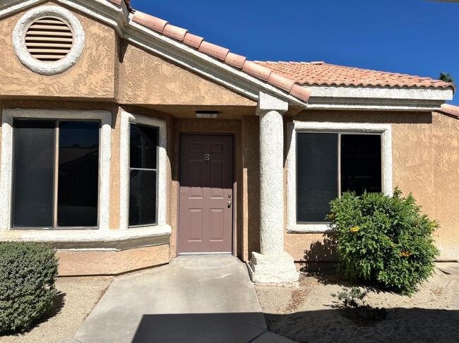 Building Photo - 40855 Sandy Gale Ln Rental