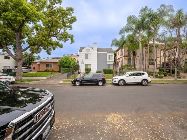 Photo - 1103 W Angeleno Ave Unit D
