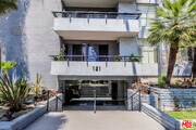 Photo - 121 S Palm Dr Unit 404
