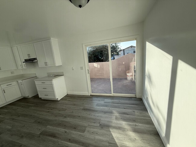 Photo - 3275 Saturn Ave Unit A