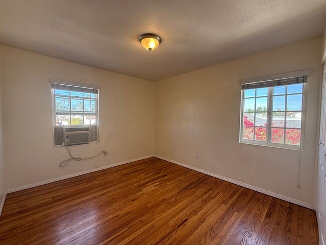 Photo - Kensington_Upper level Spacious 1Bed 1Bath reserved parking Unit 4146 1/2