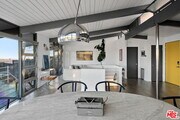 Photo - 2690 Hollyridge Dr House