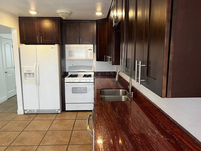 Photo - 82567 Avenue 48