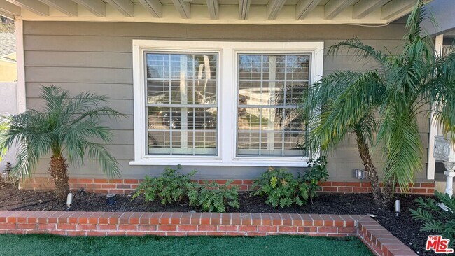 Photo - 29392 Hillrise Dr