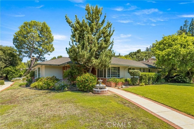 Photo - 591 Busch Pl