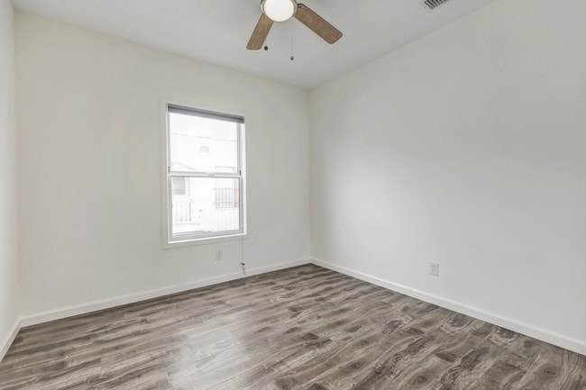 Second Bedroom 1 - 5843 Ernest Ave Unit 1/2