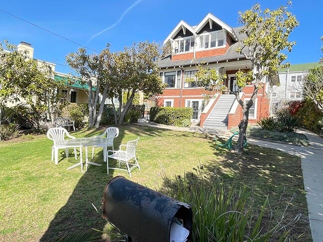 Photo - 2507 3rd St Apartments