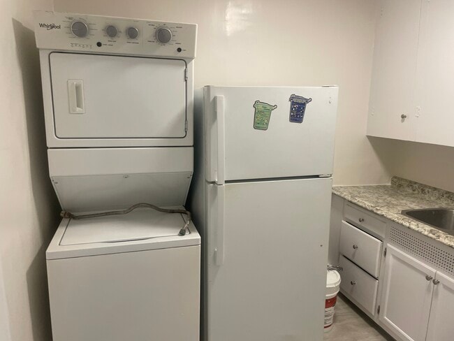 Photo - 11133 Culver Blvd Unit Rear