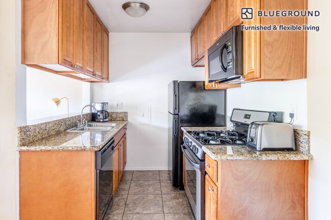 Photo - 14355 Huston St Unit FL2-ID461