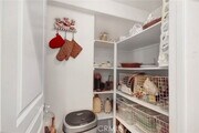 Photo - 183 Sklar St