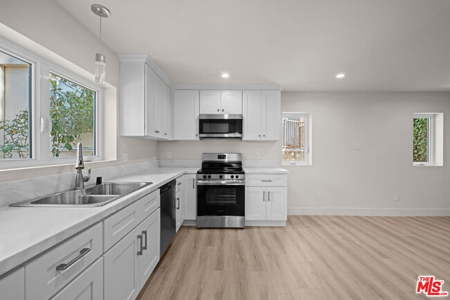 Photo - 1507 Edris Dr