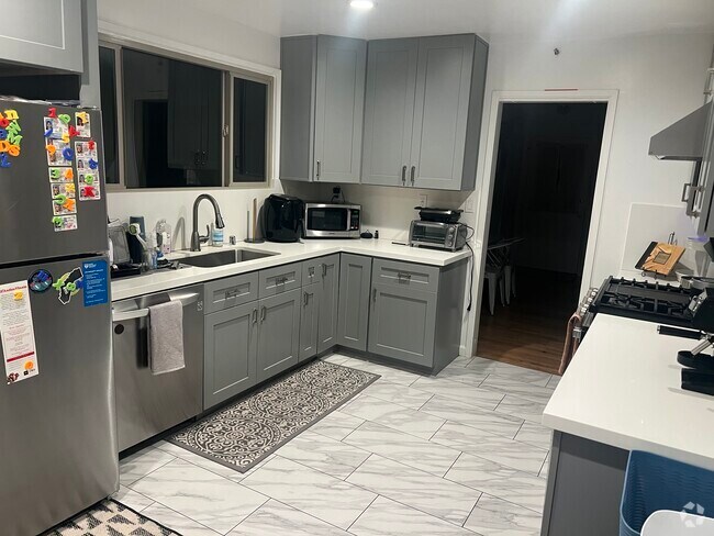 Building Photo - 8315 Fordham Rd Rental