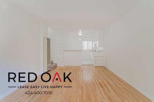 Photo - 6655 Franklin Ave Unit 3