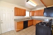 Photo - 819 W 148th Pl