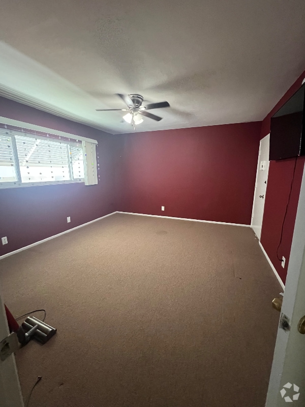 Building Photo - 3622 Mentone Ave Rental