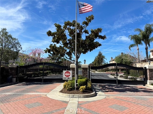 Photo - 7370 Oxford Pl