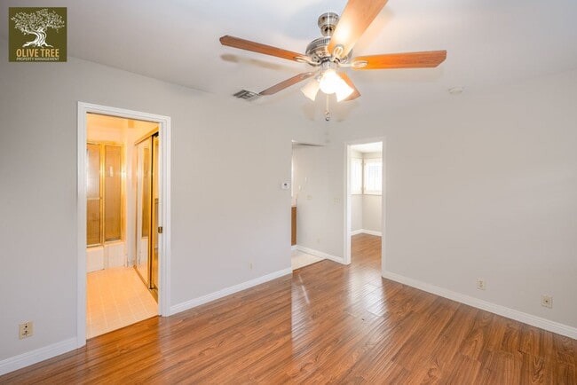 Photo - 194 Santa Anita Ct Unit 196-B