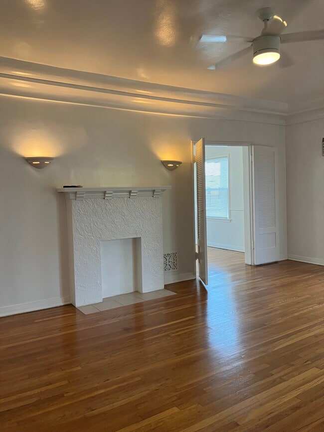 Photo - 442 N Spaulding Ave Unit 442