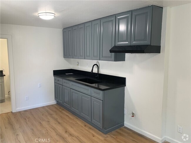 Building Photo - 1255 Velasco St Unit 1255 Rental