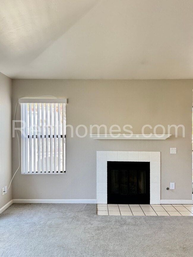 Photo - 9438 Twin Trails Dr Unit 201