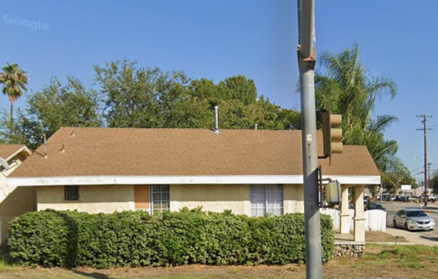 Photo - 591 W Monterey Ave Unit 591
