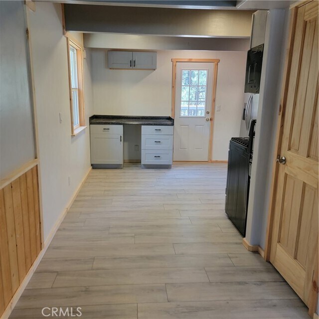 Photo - 221 Imperial Ave