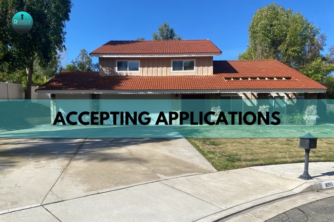 Building Photo - Beautiful 4-bedroom, 3-bathroom home located in the highly desirable Canyon Crest neighborhood.