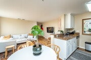 Photo - 7320 Hawthorn Ave Unit 121