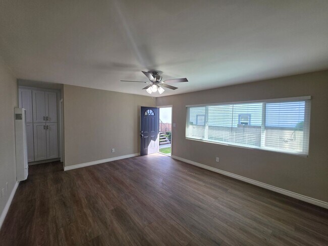 Photo - 1006 California St Unit B