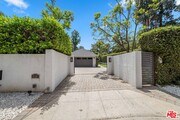 Photo - 2701 Roscomare Rd House
