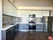 Photo - 552 N Hobart Blvd Apartment Unit 303