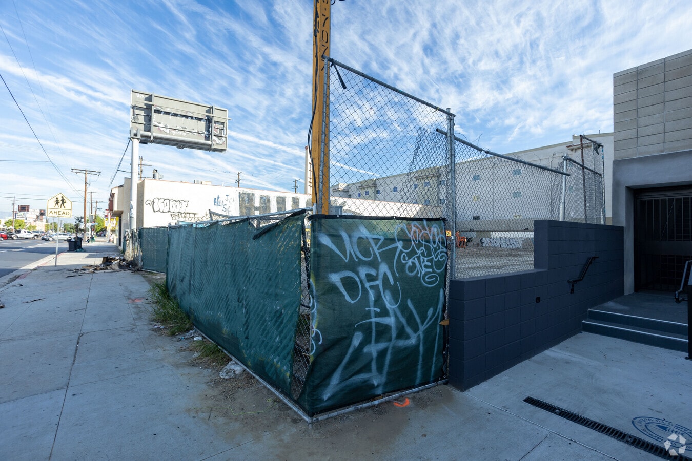 FEB 2022 - 13716 Victory Blvd Apartments
