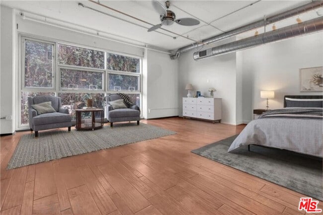 Photo - 510 S Hewitt St Unit 102