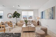 Photo - 1914 W Bushell St Condo