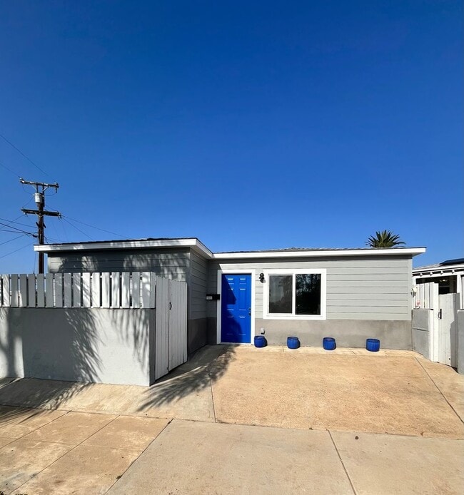 Building Photo - Modern & Newly Renovated 2-Bed, 1-Bath Unit in National City!