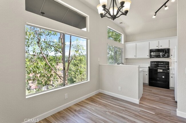 Photo - 5 Silver Glade Dr Unit 230