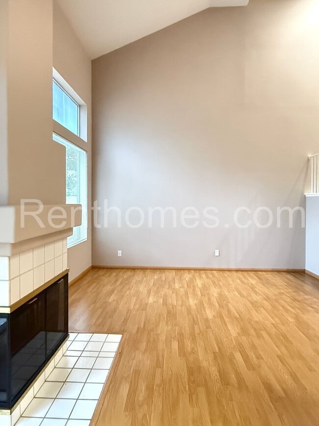 Photo - 11553 Westview Pkwy