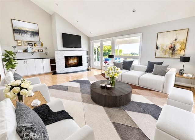 Photo - 16972 Oak View Dr