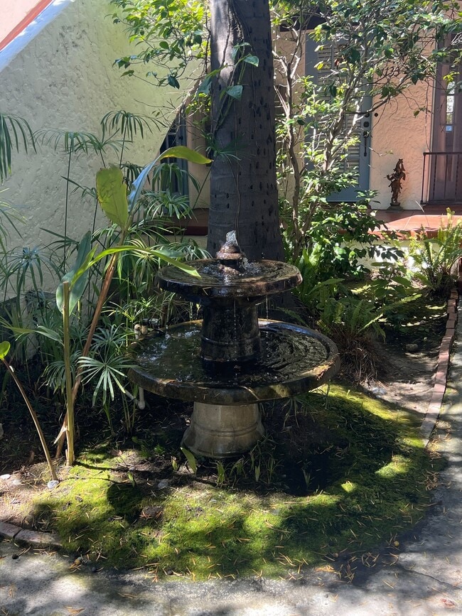 Photo - 1109 Masselin Ave Unit 1115