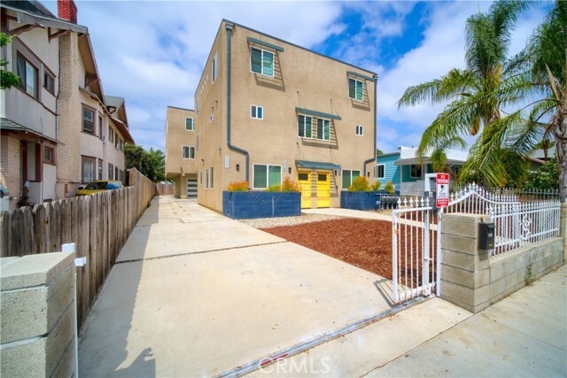 Photo - 3021 Raymond Ave Townhome