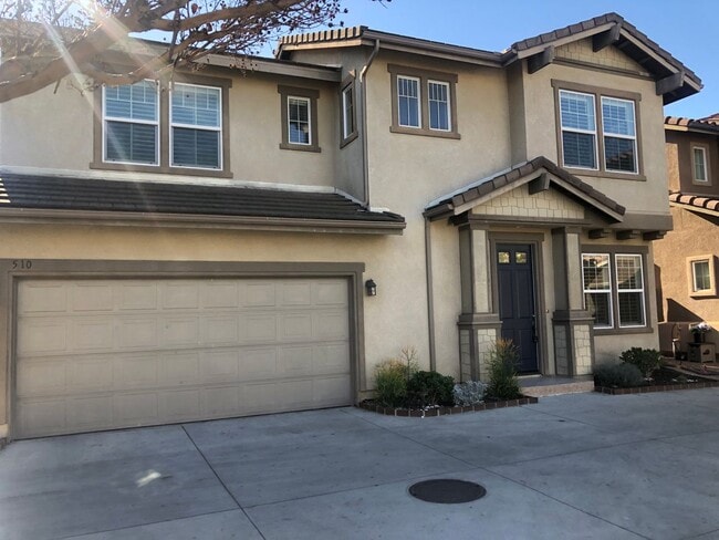 Building Photo - Stunning 3-Bed Townhome in Arbors at Avalon, Carson! 90745! *$500.00 Off First Month's Rent Move ...