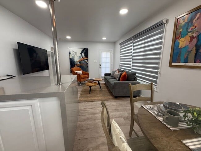 Photo - 423 Unit 67 BAYSHORE AVE #71 LONG BEACH, CA 90803