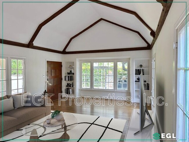 Photo - 1612 N Genesee Ave House