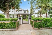 Photo - 2601 W Chandler Blvd House