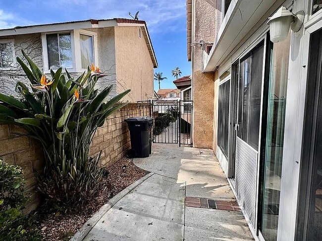 Photo - 5328 Natasha Ct