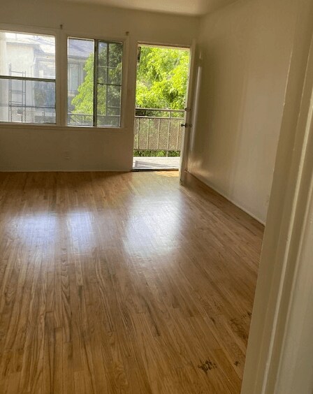 Floor Plan - 2 Bedroom. 1 Bathroom. 0 Half