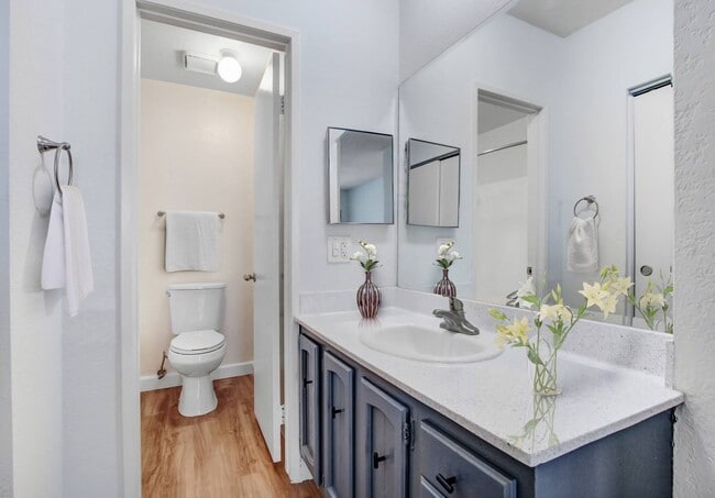 Photo - Garden Green Apartments