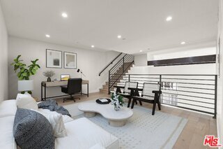 Photo - 5019 W Maplewood Ave